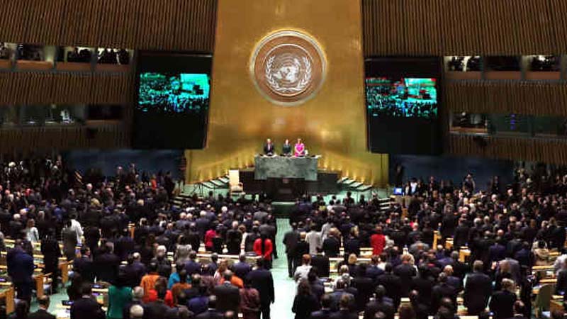 Los argentinos tendrán que hablar un 30% menos en 2020 a petición de la ONU