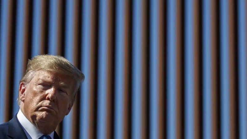 Trump aconseja que cada americano se construya un muro alrededor de su casa